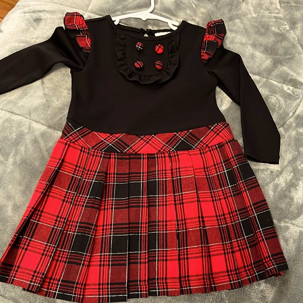 Rare Collections Black and Red Dress. One of my favorites on—looks beautiful!